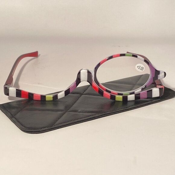 0998 Makeup Cosmetic 3.00 Flip Magnifying Glasses For Precision Application N… - Picture 1 of 5